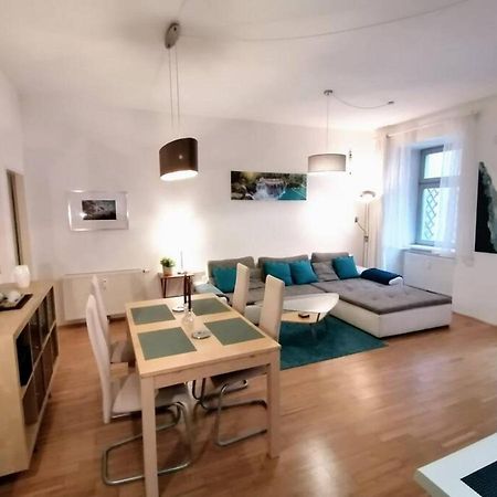 וינה Nd Exquisites Wundervolles Ruhiges Terrassenapartment Mit Garage מראה חיצוני תמונה