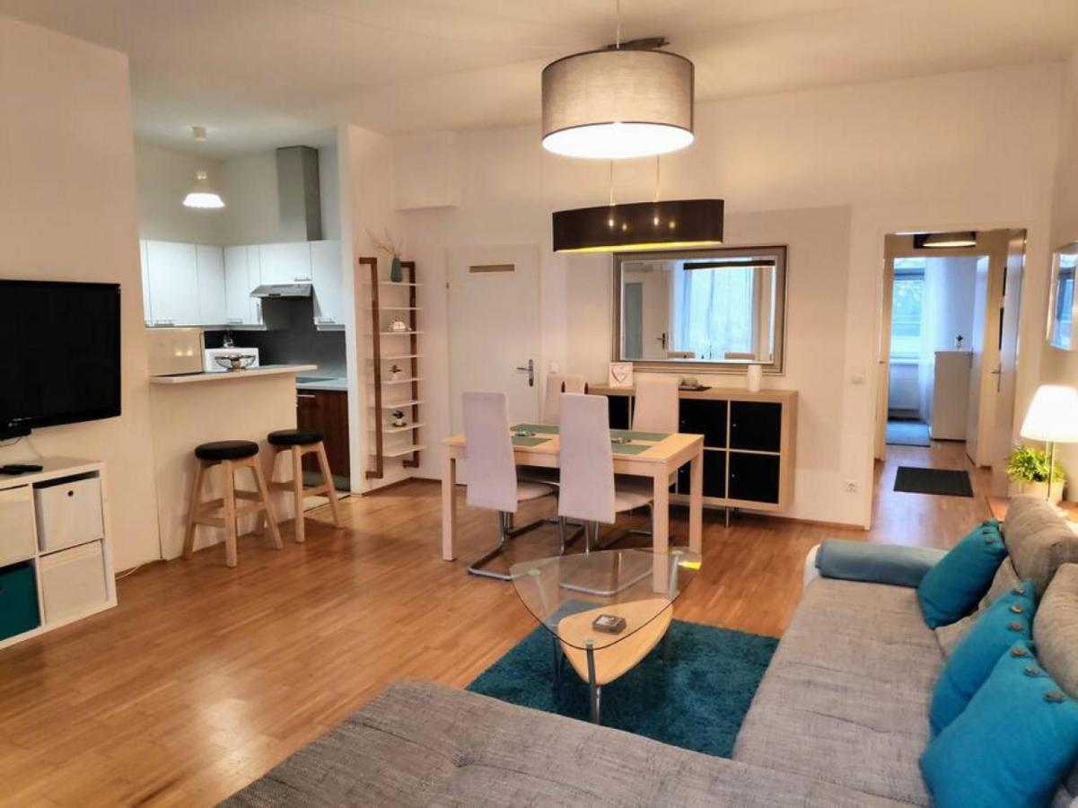 וינה Nd Exquisites Wundervolles Ruhiges Terrassenapartment Mit Garage מראה חיצוני תמונה