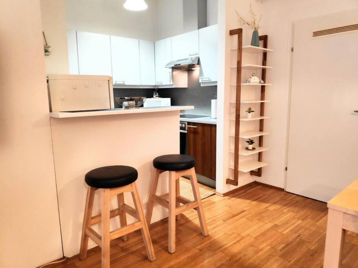 וינה Nd Exquisites Wundervolles Ruhiges Terrassenapartment Mit Garage מראה חיצוני תמונה